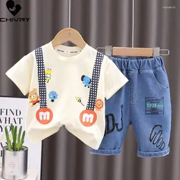 Kleidungsstücke Jungen Sommeranzug Baby Kurzarm O-Neck Cartoon Print T-Shirt Tops mit Brief Denim Shorts Kinder Kleidung
