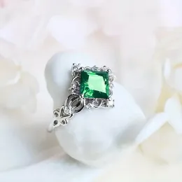 밴드 Huitan White/Green/Blue/Red/Multicolored Square CZ Weddinging Women for Women Silver Color Luxury Engagement Rings Female Jewelry