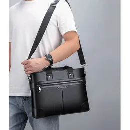 Pouca de couro PU para Man A4 Documentos Designer Executive Handbag Laptop 14 Mensageiro Tote Bag marido 240418