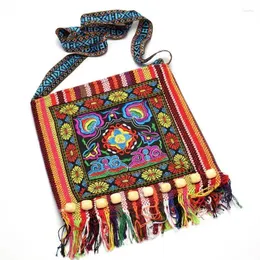 Worki na ramię haftowa torba kwiatowa damska etniczna pojedyncza pochylenie krzyżowa sprzęgło torebki bolsos mujer