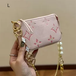 Shoulder Bag Counter 80% Factory Explosive Hot Sales Litchi Patterned Calf Leather Chain Diagonal Shoulder with Rose Pink Color Mini Phone Underarm Genuine Bag