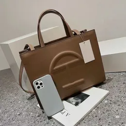 Tasarımcı Çanta Tote Çanta Omuz Çantaları Yumuşak Deri Mini Çantalar Kadın Çanta Çartı Crossbody Lüks Tote Moda Zamanlı Zaman Alışveriş Çanta Satışları Bag Deri 2 Boyutlar