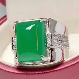 Cluster Ringe Big Square Green Jade Emerald Gemstones Diamonds Maskuline für Männer kühles Achat weiß Goldgefüllte Fingerbänder Juwelier Bague Bague