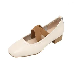Sapatos casuais 2024 Spring for Women Fashion Style British Mary Jane Cross Strap Lady Shoe