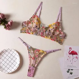 BRAS SET KVINNER BH och trosor Lace Flower broderi Sexigt perspektiv Underwire Erotiska underkläder Panty Tvådelar Underkläderuppsättning 2024