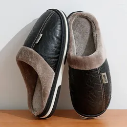 슬리퍼 홈 남자 PU 가죽 방수 방지 안티 슬립 편안한 큰 큰 크기 세련된 실내 겨울 따뜻한 부드러운 면봉 신발
