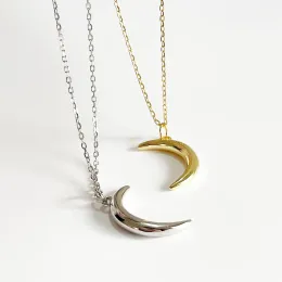 Halsband 18K Gold Plating Women's Authentic 925 Sterling Silver Crescent Moon Pendant Halsband Fina smycken CB323