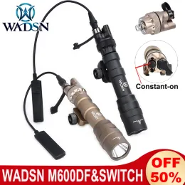 النطاقات WADSN M600DF مصباح يدوي 1400LUMENS الصيد القوي الكشافة الضوء المشرق في التخييم الإضاءة Spotlight Metal Switch Dual Switch