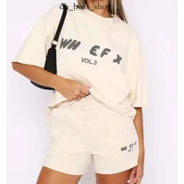 Дизайнерская футболка White Foxs Женщина White Foxx Set Trade Tuit English Letter Fit Tshirt Новая стильная спортивная одежда T Рубашки с двумя частями шорт с несколькими стилями Выбор 20 249