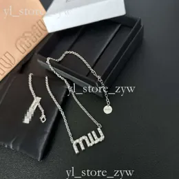 MUI MUI Necklace Copper Diamond Diamond Goline Gold Elettroplato MUI La texture è esplosivo nell'edizione alta Autumn Edition Instagram Luxury Women Necklace 2019