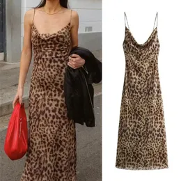 Tfmln Womens Spaghetti Paski Sukienki Elegancka kołnierz kołnierzyka Backless Party Club Długie sukienki Vintage Leopard Print 240421