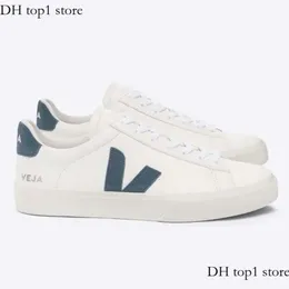 Vejashoes小さな白い靴フランスのカップルカジュアルロートップフラットシューズブリーマ可能なVシューズ男性スニーカーと刺繍されたデザイナーカジュアルVejaas Shoes 700