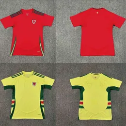 Fotbollströjor Den nya 24-25 Welsh National Team Jersey Home och Away Short Sleeved Football Jersey Fan Version Game Jersey är upopulär