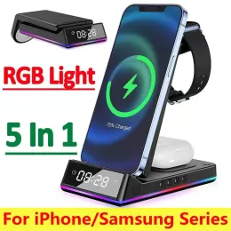 Carregadores 5 em 1 15W CARREGADOR sem fio dobrável RGB Relógio LED Estação de carregamento Fast Station Dock para iPhone Samsung Galaxy Watch 5/4 S22 S21