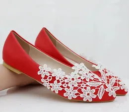 أحذية غير رسمية Ryamag Flats Women’s Flats Shoesspring و Summer White Pu مدببة الدانتيل الزفاف الزفاف الحجم كبير الحجم