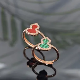 럭셔리 클래식 Qeelin Kirin Gourd Ring 925 Sterling Silver Plated 18K Gold Kirin White Shell Gourd Red Agate Shell Ring