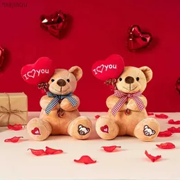Plüschpuppen Cartoon Teddybär Halten Herz Plüschspielzeug gefüllte Tiere Kinder Spielzeug beruhigten Spielzeug Valentinstag Weihnachten Geburtstag Geschenke 2404