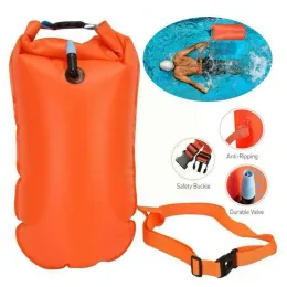 Produkter 1PC Uppblåsbar öppen simning Boj Tow Float Dry Bag Double Airbag med midjebälte för simning av vattensport förvaring A4H4