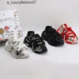 dg dolce and gabbana d&g dolche gabana Вы Koşu Ayakkabıları 5862 Sneaker Man Kadın Platformu Buzağı Deri Karışık Malzemeler Kuzu Cilt Çok renkli Alan Düşük Tepe Spor Ayakkabı Retr