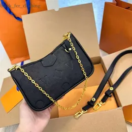 LouiseviutionBag Crossbody Shourdled Bags Louies VuttionチェーンウォレットレディLuis Vuittonsバッグポーチエンボス加工されたフラワーストライプ高級ブランドハンドバッグ416