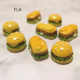 Dekoracyjne figurki 10pcs/zestaw mini symulacja Hamburger żywności dla lalki dzieci kuchenne zabawki