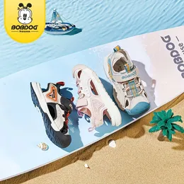 Bobdog House Unisex Kinder in der Nähe atmungsaktiver Sandalen, bequeme nicht rutschende lockere Strandschuhe für die Outdoor -Aktivitäten des Jungen BBT22646