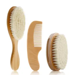 Set la spazzola per capelli in legno e pettine impostano un massaggio neonato doccia pettina