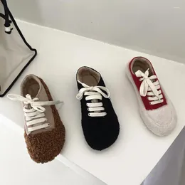 Casual Shoes Celebrity Lace-Up Cotton Women Fleeces Loafers Warm Plush Sneakers Woman Furry Flats Winter Wool Fur Moccasins Femme 2024