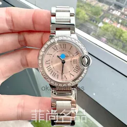 다이얼 작업 자동 시계 카터 직접 구매 가격 블루 풍선 시리즈 쿼츠 운동 시계 Watch with Diamond Inlay with the Womens W6920038