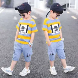 Mayo Boys Yaz Giyim 2022 Çocuk Giysileri Stripe Pamuk Tshirt+Kot Pantolon Boy Setleri Bebek Yenidoğan Giyim 3 4 5 6 7 8 10 12 Yıl