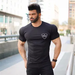 T-Shirts 2022 Summer Sports T Shirt Men Fitness bodybuilding Shirt Tights Short Sleeve t shirt Men Tee Tops Cotton ONeck gyms TShirt