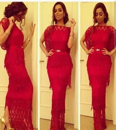 Red Lace Evening Dresses 2015 Sheath Bateau Sheer Halsrings slits flalliga korta ärmar skiktade spetsklänningar9042439