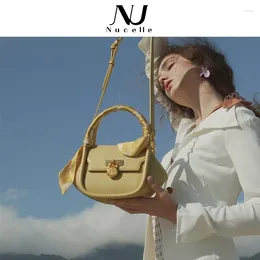 حقيبة Nuclele 2024SPRING و Summer Fashion Handbag Corean Version of the Silk Scarf Toast Women One-One Compling