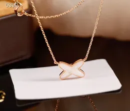 New Sell Cross Netclace Neckury Luxury Necklace Shishangmeili Necklace Designer for Woman Natural White Fritillaria v Gold Pendant Pendant Bendant Party Party Party Party