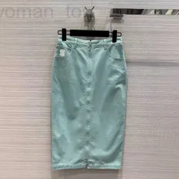 Röcke Designer Frühling/Sommer Neue Mode hoher Taille Blue Blue Jeans Rock Mode verpackte Hüfte besticktes langes 3H04