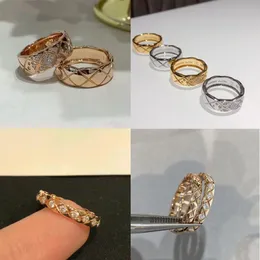 Neue Top -Quality -Kanaljewelry -Designer S925 Sterling Silver Diamond Ring für Frauen dünne Luxus 18K Gold Rings Klassisches Modepaar Hochzeitsschwester Geschenk