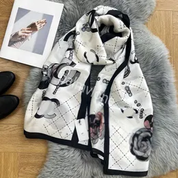 90*180 cm Sciarpa di seta di alta qualità Sciarpa in chiffon Scarf Scarf Designer Shawl Shawl Carattere Nero Caratteri Black Lettera Animal