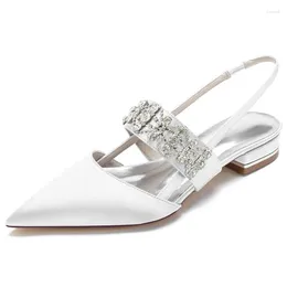 Sapatos casuais Cristais de cetim Casamento apartamentos apontados de ponta -do -pé sobre o slingback plano para baile/noite/coquetel/noivado