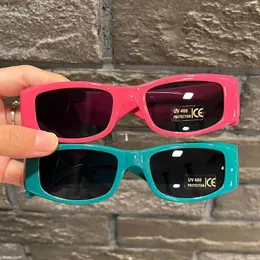 Kostenlose Versanddreieck Kinderfarbe Sonnenbrille für Kinder elastischer Schmetterling Baby Stirnband Daisy Katze Sonnenbrille Böhmen Böhmen Strandpolarisierte Linsen UV400 Sonnenbrille