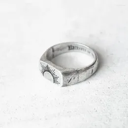 Кластерные кольца простые и элегантные ретро -солнце -кольцо мужская женская серебряный цвет серебряный цвет творческий досуг, ювелирные аксессуары, пара подарок
