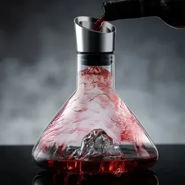 Kreativer Weinkanal 1500 ml eingebaute Eisberg-Blei-freie Kristall Luxus High-End Home Red Divider Pot 240419