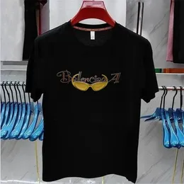 Yeni 2024 Hotsales Tasarımcı Erkekler T-Shirt Unisex Moda Gevşek Pamuk Kısa Kollu Mektup Baskı T-Shirt Hip Hop Sokak Giyim Tişört Asya Boyutu M-5XL