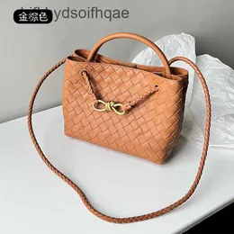 Rope Andiamo Designer väskor Luxury Bottegs Tote Bag Metal Small Cowhide Woven Handvenatas Buckle Totes One Shoulder Crossbody WO 2024 8FIP