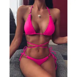 Sexy Micro Bikini 2024 Criss Criss Cross Swimwear Bandage Woman Swimsuit Female Thong Bikini Set da 2 pezzi da bagno Bareding Abitaggio 240417