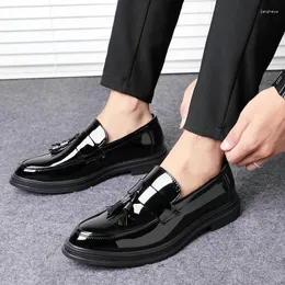 Повседневная обувь 2024 Fashion Business Formal для мужчин Soft Sole Black Wedding Sapato Masculino Couro Zapatillas de Hombre38-48