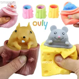 Decompression Toy Ovly Squeezing Squirrel Cup Toys Decompression Fidget Antistress Sensory Anti Stress Reliefing Wacky Gift For Kids Adults d240424