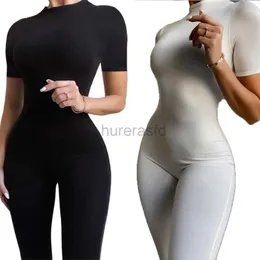 Conjuntos ativos feminino U Women Women Turtleneck Yoga Sportwear Yoga Solid Sleeve Mumpsuit Runny Skinny Sexy Playsuit Feminino Rompers de Fitness 240424