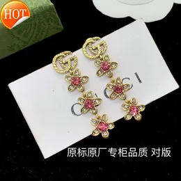 DU FU G RETRO ART GG Letter Flower Style lungo intarsiata con diamante acqua squisita Orecchini classici Ago Allergia d'Allergia d'allergia