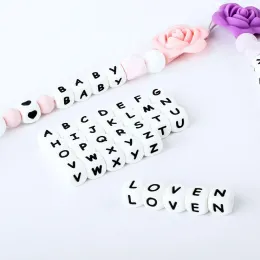 Camisas 15/66/10/200/500/1000pcs letra de letra de silicone beads 12mm Beads Beads Baby Madeir Alfabeto para Nome Personalizado