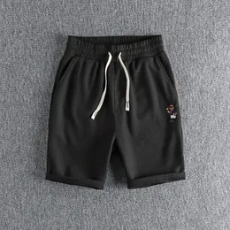 F7030# Summer American Retro Waffle Bear Shorts Mens Fashion Sould Sourder Darkstring Sport Disual 5 Points 5-pants 240412